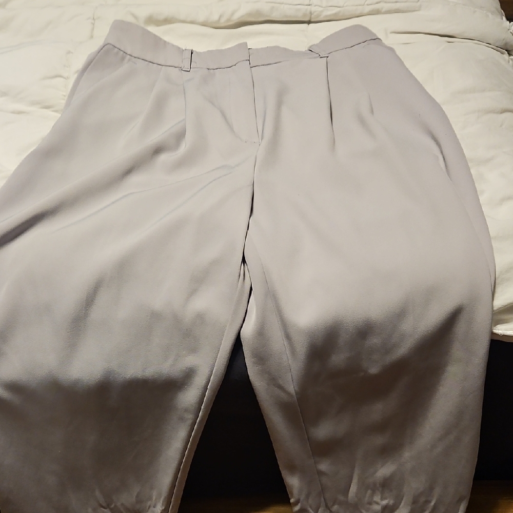 Elegant Gray Women's Pantsuit